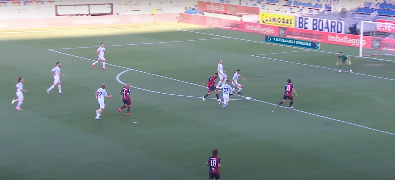 Cagliari Lecce 0-0 media voti stampa pagelle definitive Babacar Farias