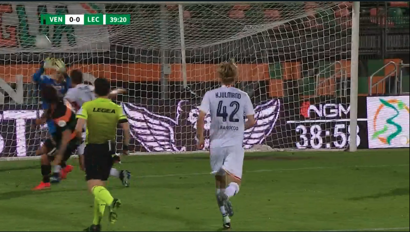 Venezia Lecce 1-0 video gol highlights sintesi playoff voti pagelle Forte Gabriel