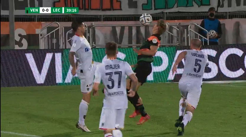 Venezia Lecce 1-0 video gol highlights sintesi playoff voti pagelle Maggio Johnsen Lucioni