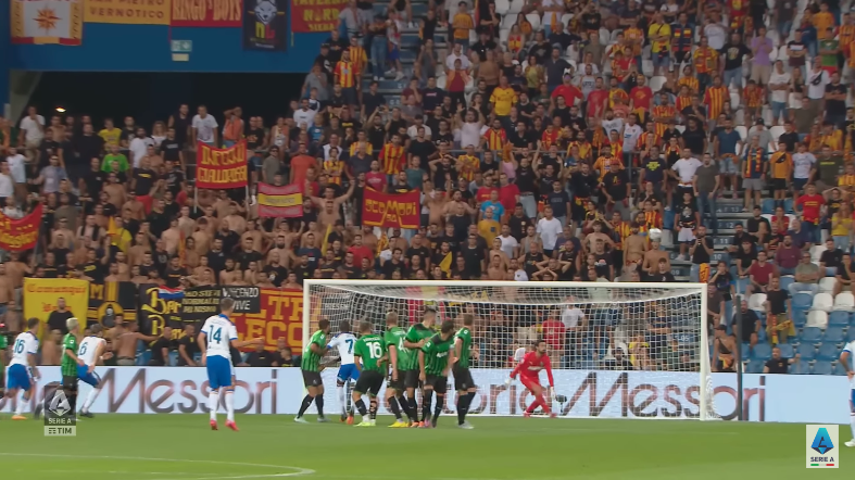 Sassuolo Lecce 1-0 sintesi media voti pagelle stampa nazionale locale Helgason alto